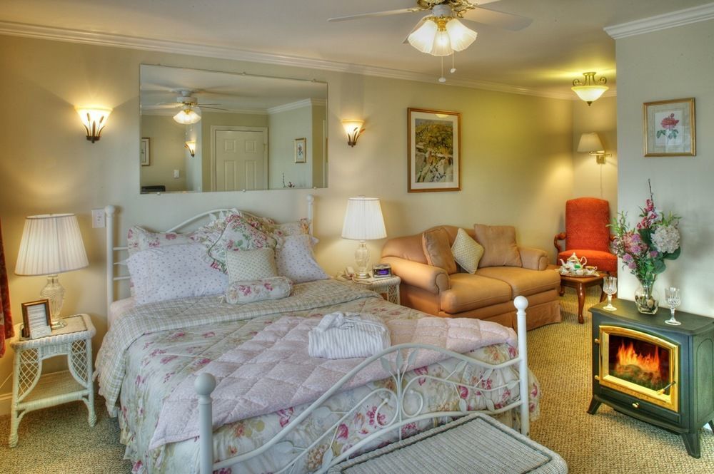 בוטביי הארבור Harborage Inn On The Oceanfront מראה חיצוני תמונה